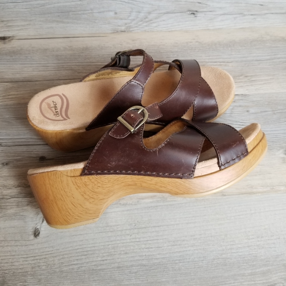 Dansko Sela Leather Crossover Buckle Strap Faux Wood Platform Sandals